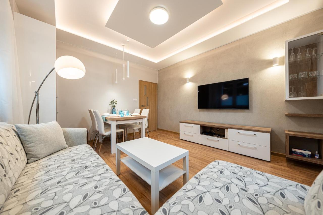Apartment Bluebird Katowice Near Spodek Mck & City Center Exteriér fotografie